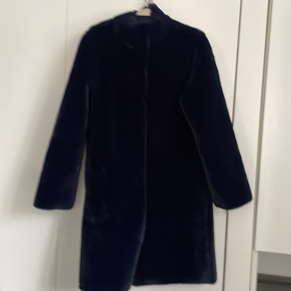 Luxurious Velvet by Graham and Spencer Faux Fur Coat - Reversible - Picture 2 of 10